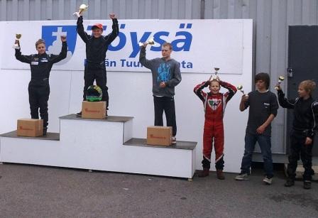 KF6 podium race low_92527.jpg